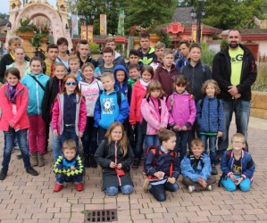 Jugendfeuerwehr und „Löschzwerge“ gemeinsam „On Tour“